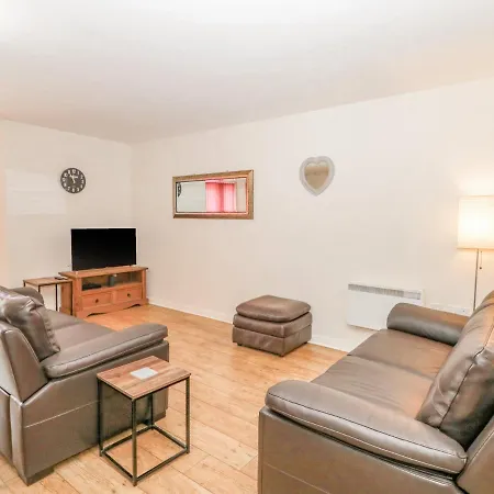 1, 19 Cleveland Terrace * Whitby